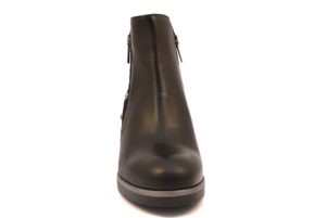 IGIeCO 2189700 NERO Tronchetto Stivalino Invernale Borchie Cerniera Tacco Medio Donna tronchetti stivali Collezione autunno inverno 2018 19 borchie