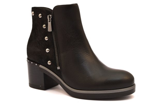 IGIeCO 2189700 NERO Tronchetto Stivalino Invernale Borchie Cerniera Tacco Medio Donna tronchetti stivali Collezione autunno inverno 2018 19 borchie