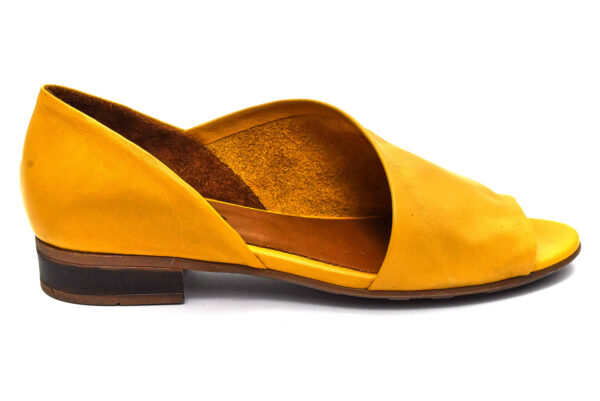 bueno 20wn5112 noche giallo ocra scarpe vera pelle slipon tacco basso mocassini estive da donna collezione primavera estate